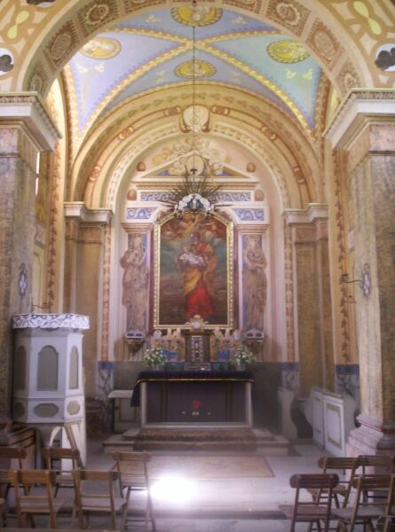Wnętrze kościółka św. Józefa